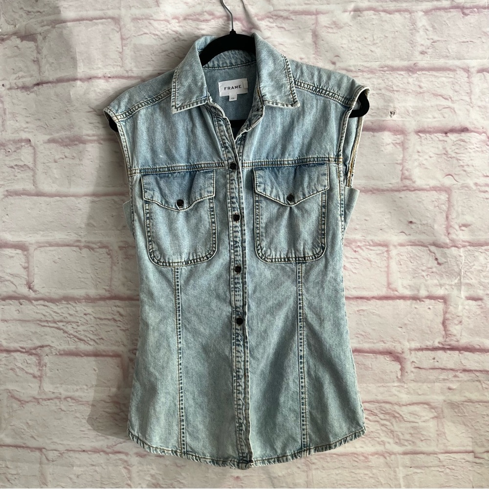 Frame Denim Women's Sleeveless Button Down Vest Shirt  Blue Pockets